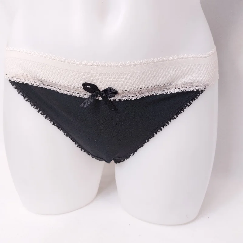 Black Cream Lace Brief Knickers 3xPairs