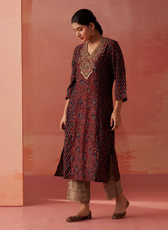 Aaliyah Wine Printed Kurta