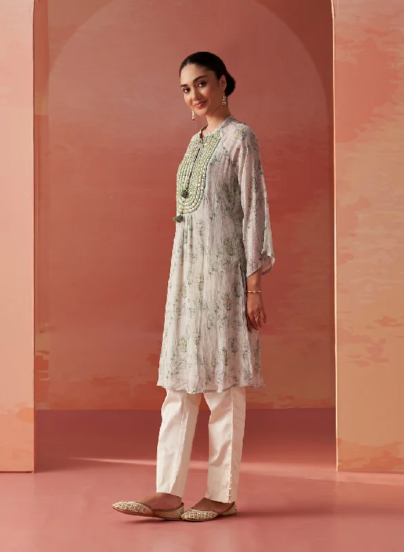 Sana Mint Green Printed Chiffon Embroidered Straight Kurti