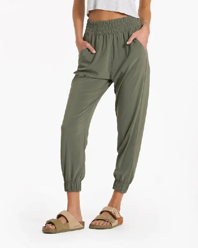 Women's Villa Jogger