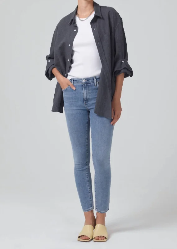 Rocket Ankle Mid Rise Skinny Jeans In Vivant