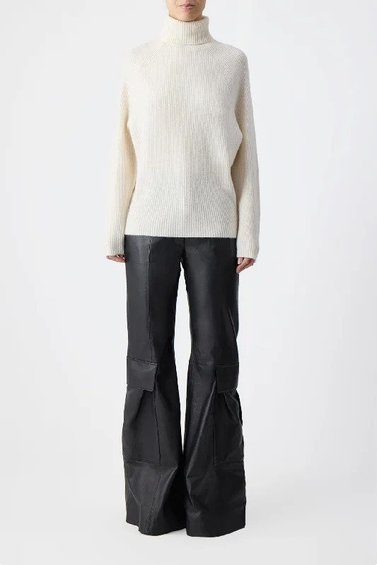 Wigman Knit Turtleneck Sweater in Ivory Cashmere